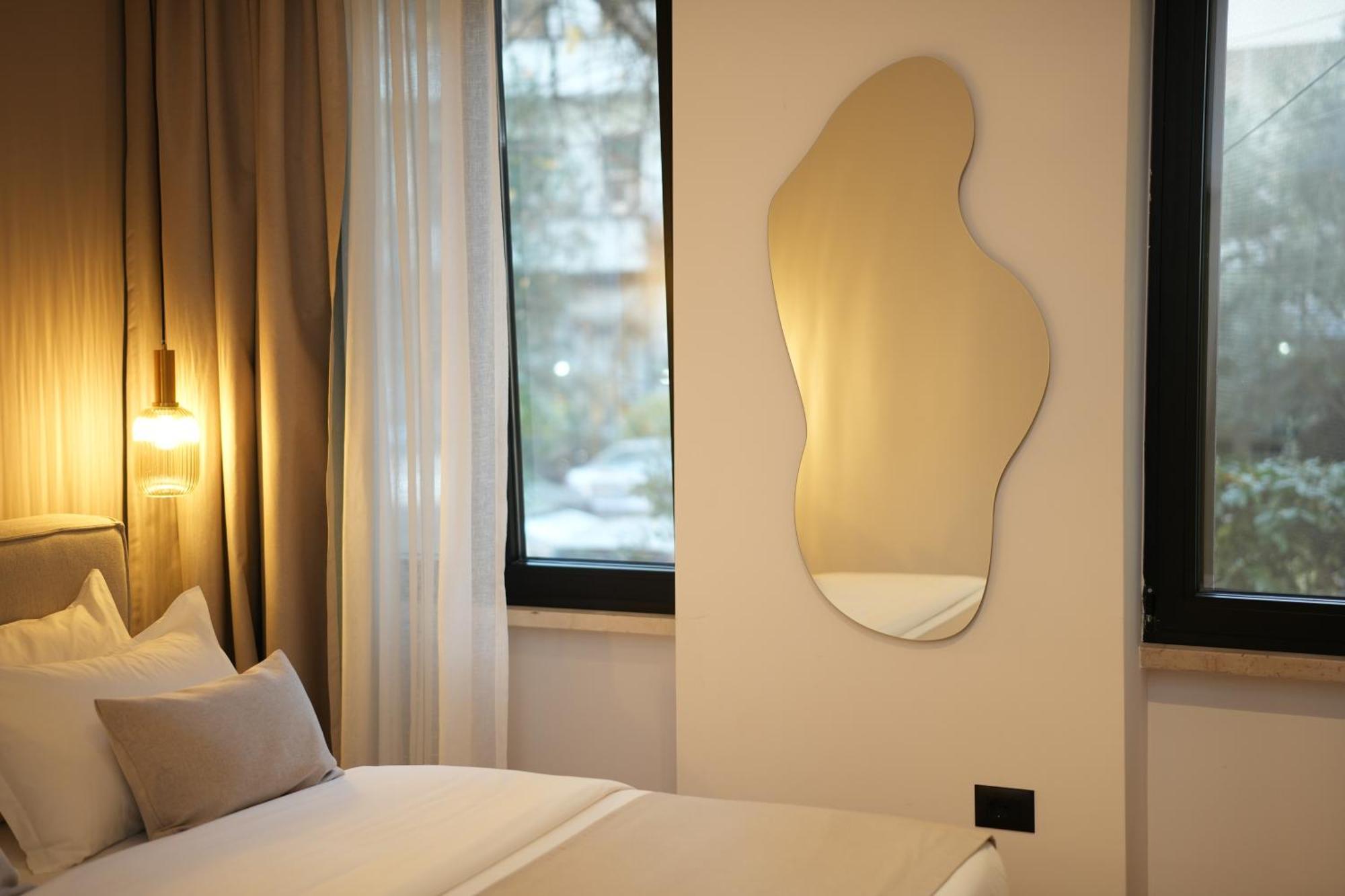 Nea Deluxe Apart-Hotel Tirana Buitenkant foto