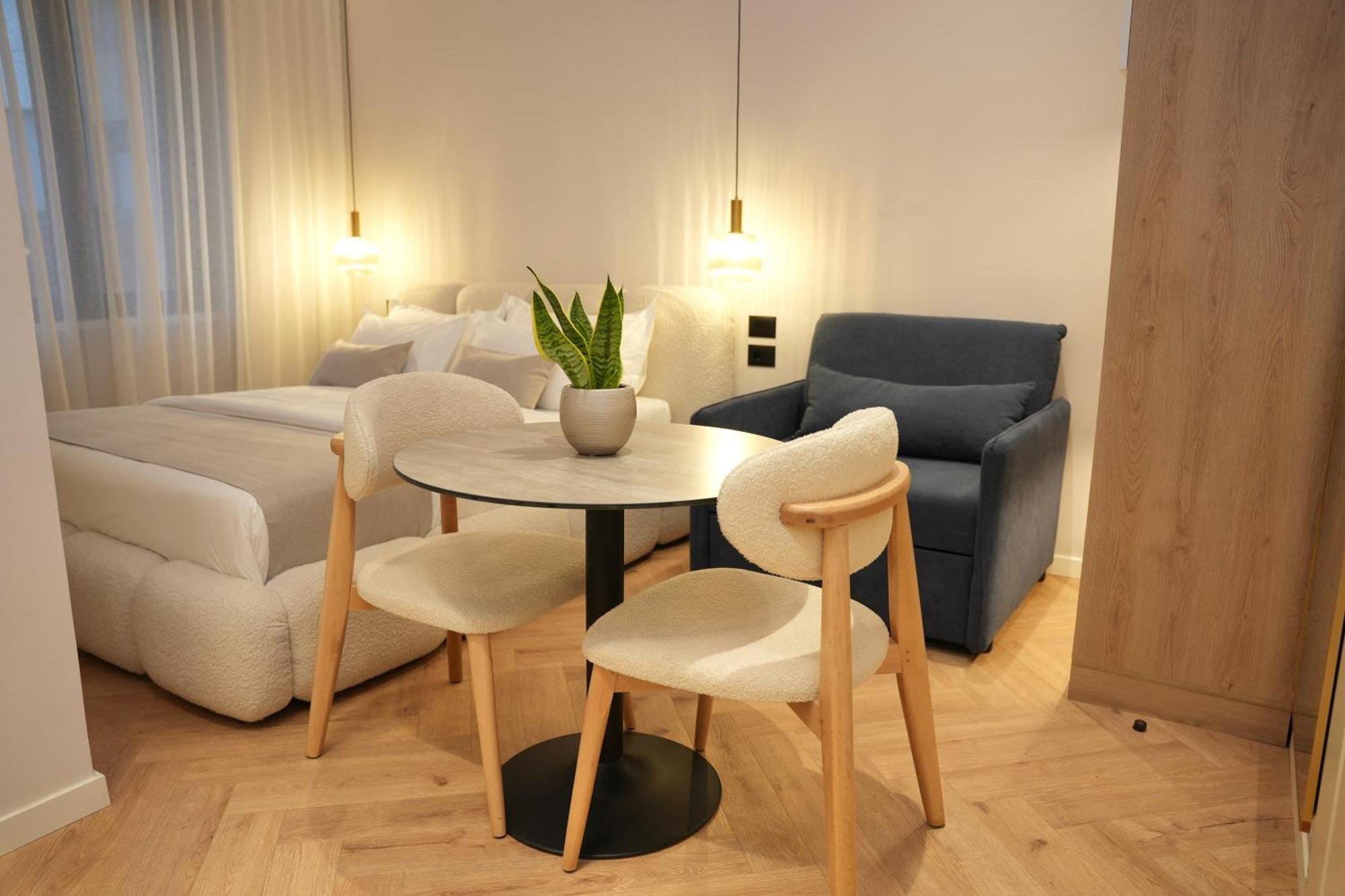 Nea Deluxe Apart-Hotel Tirana Buitenkant foto