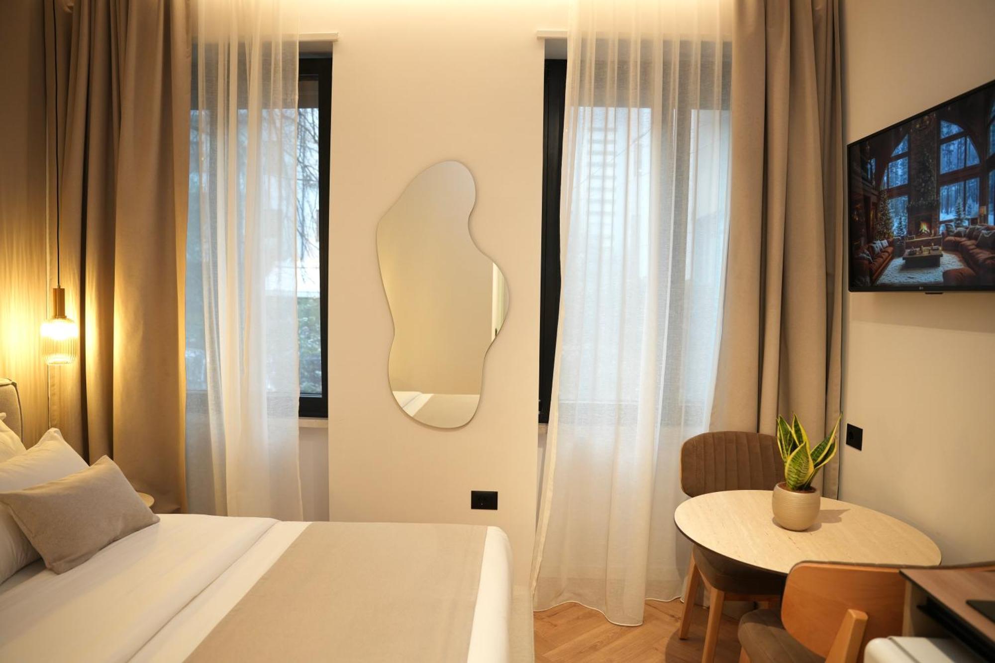 Nea Deluxe Apart-Hotel Tirana Buitenkant foto