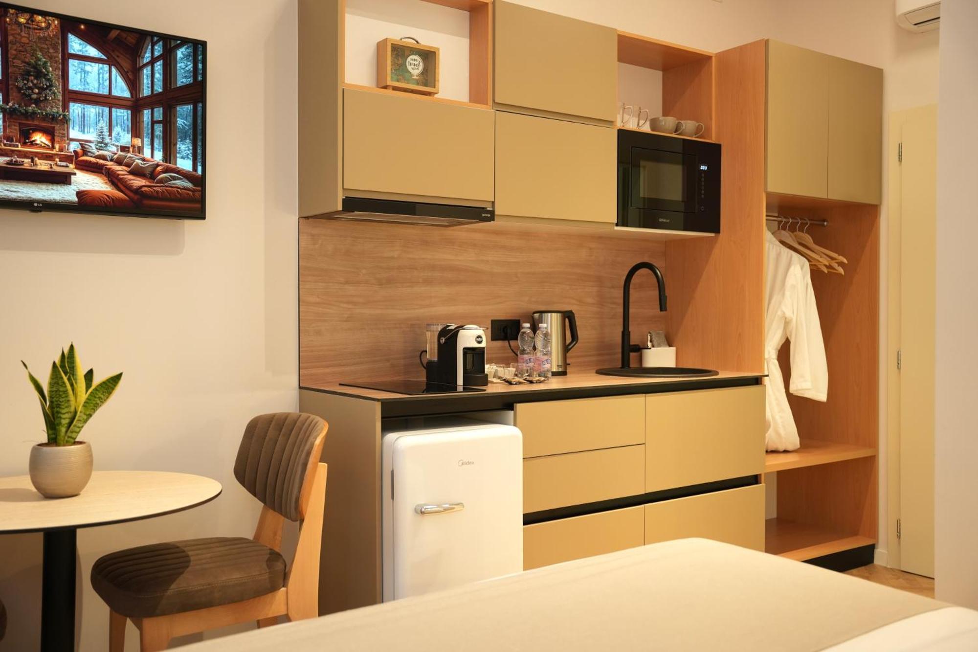 Nea Deluxe Apart-Hotel Tirana Buitenkant foto