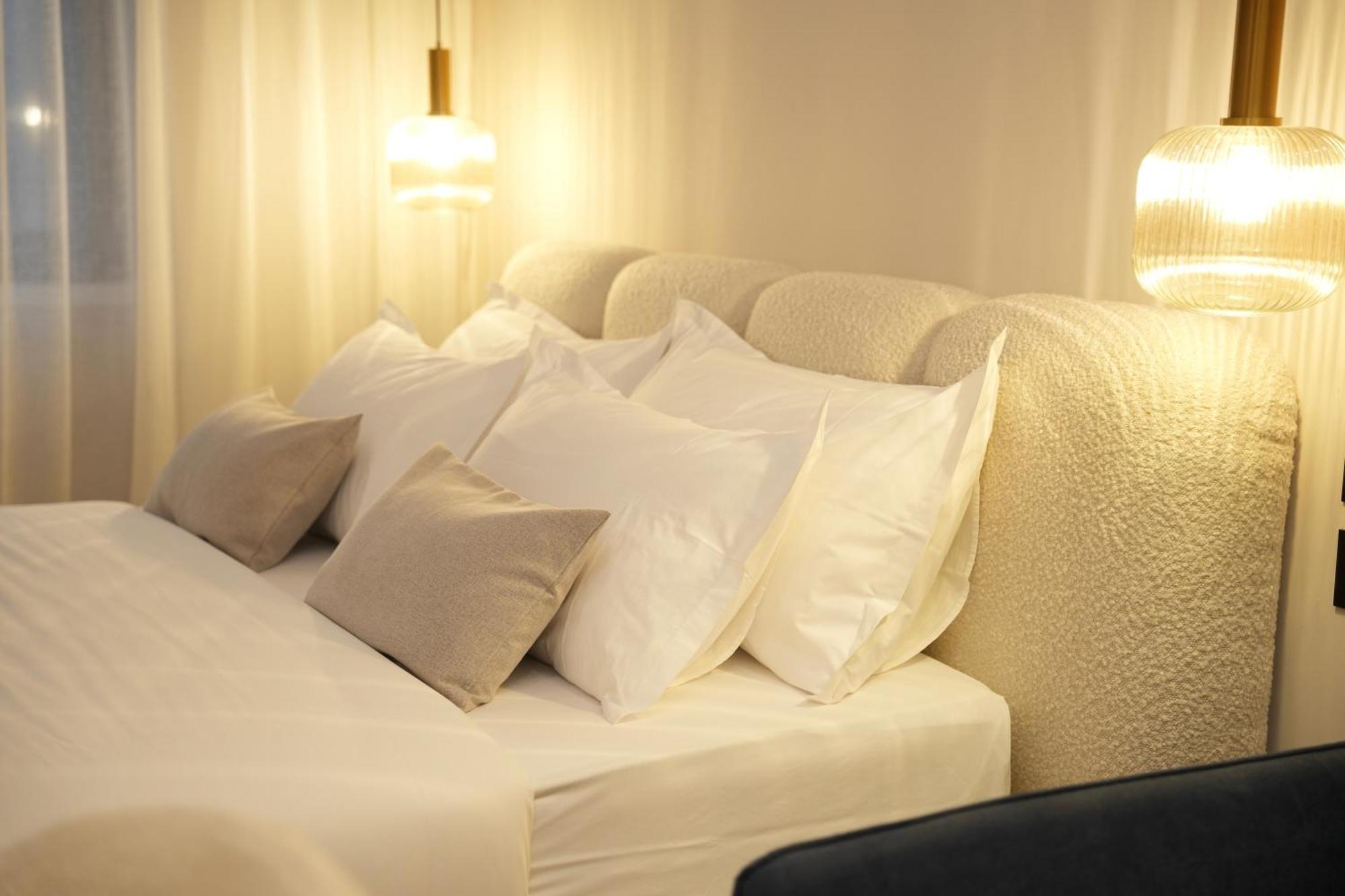 Nea Deluxe Apart-Hotel Tirana Buitenkant foto